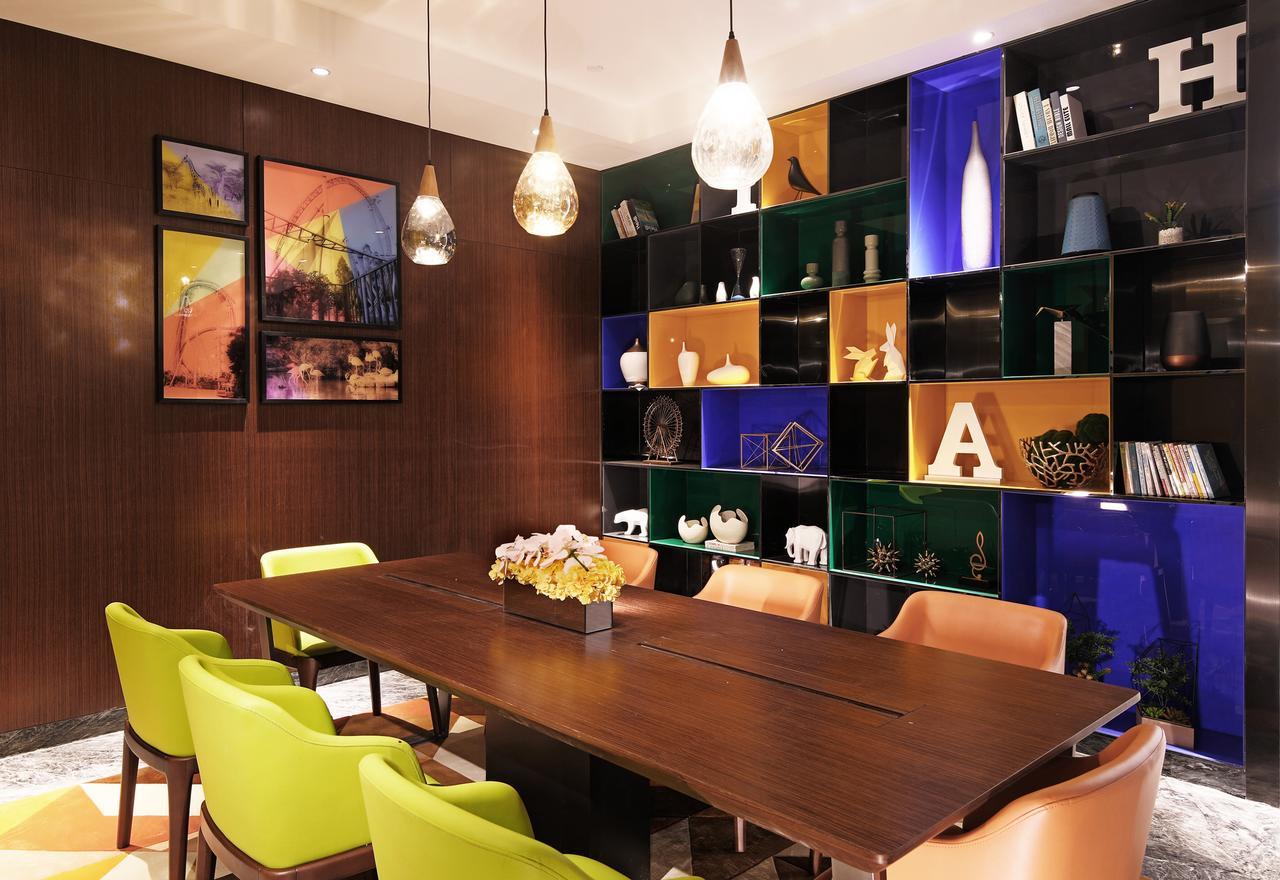 Hampton By Hilton Zhongshan Nanlang Exterior foto