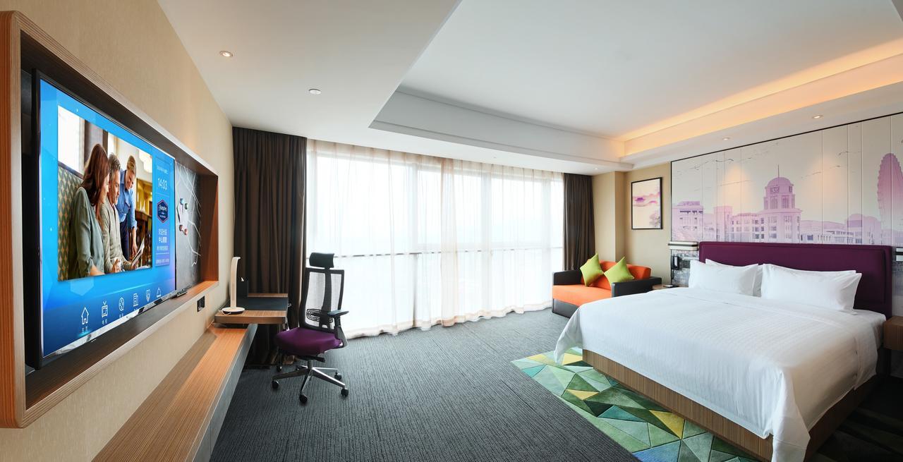 Hampton By Hilton Zhongshan Nanlang Exterior foto