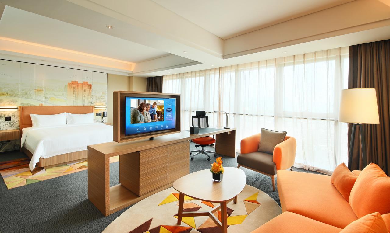 Hampton By Hilton Zhongshan Nanlang Exterior foto