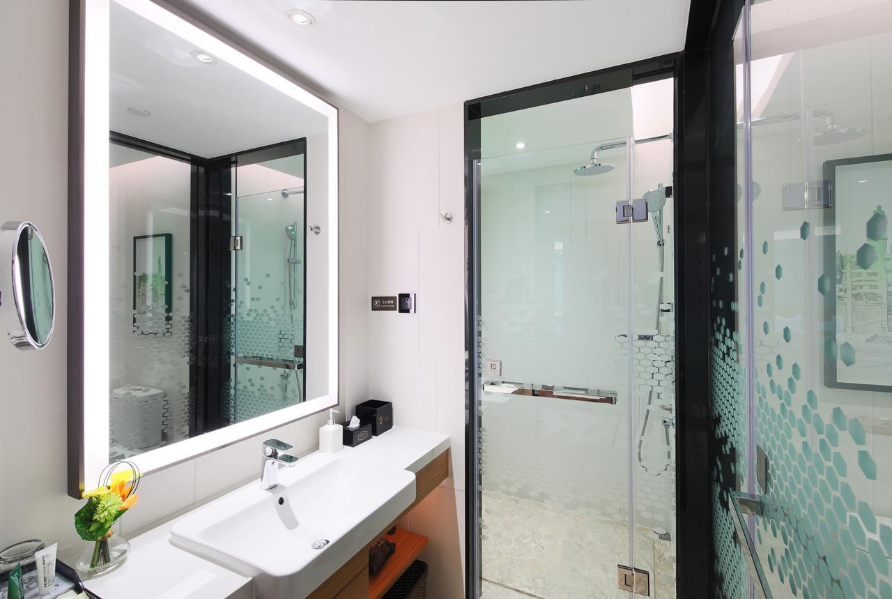 Hampton By Hilton Zhongshan Nanlang Exterior foto